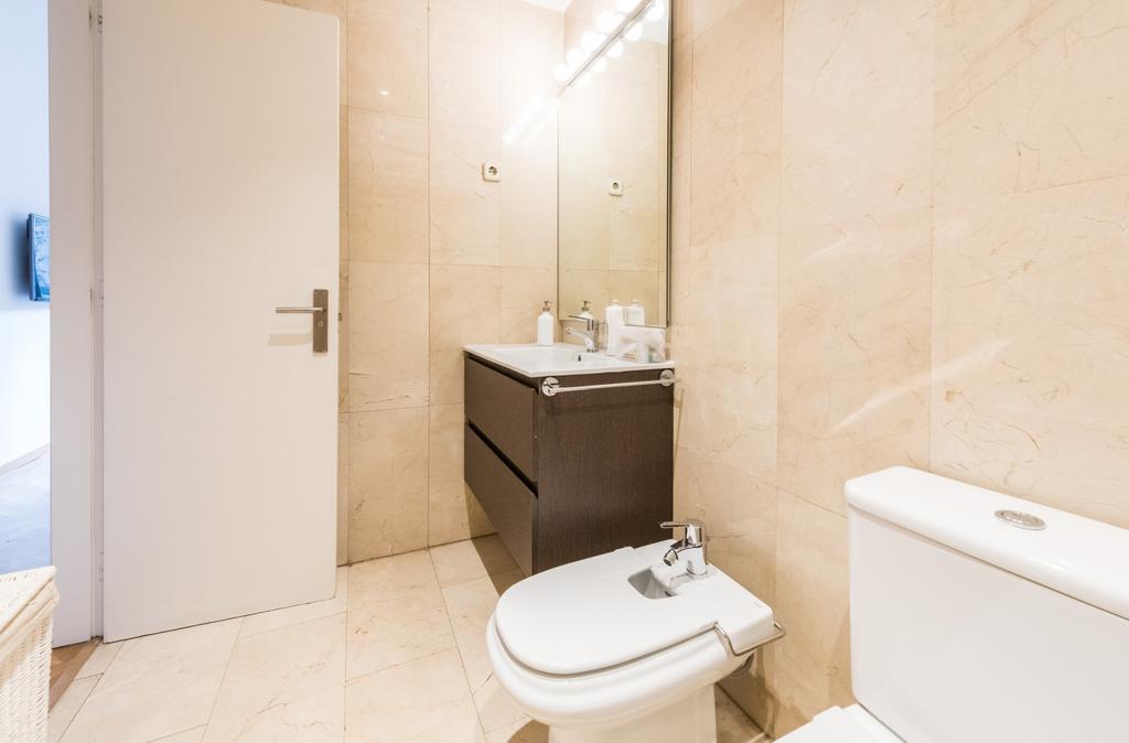 Malasana Urban Lejlighed Madrid Eksteriør billede